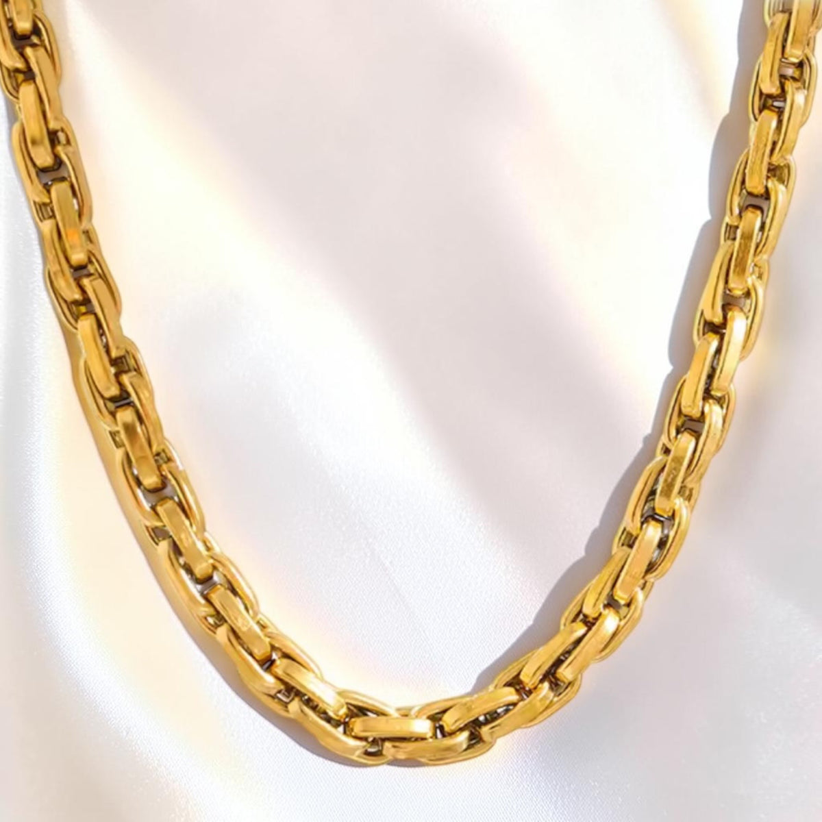 Bold Mariner Chain Necklace | The Consciously Lisa Collection