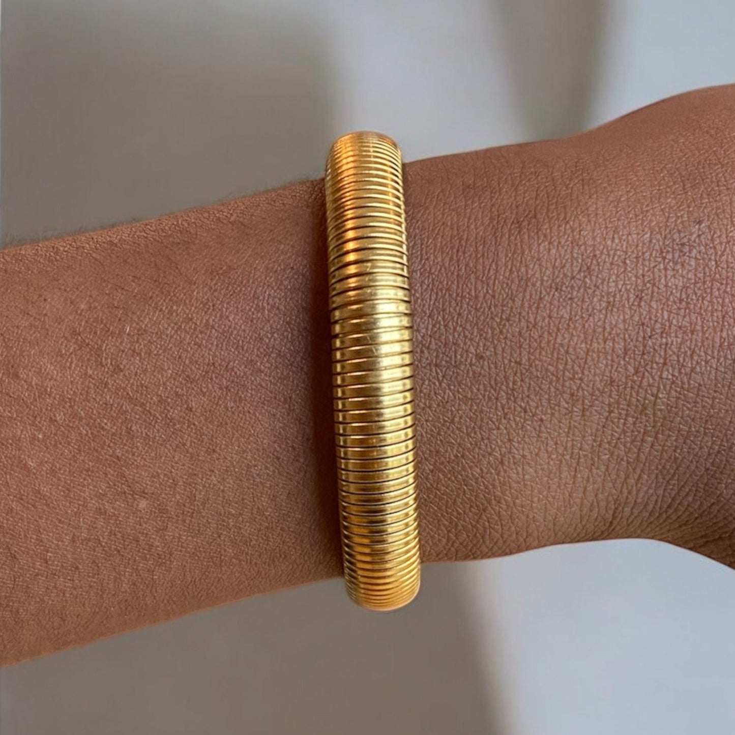 Accordion Bangle Bracelet - Gold | The Consciously Lisa Collection