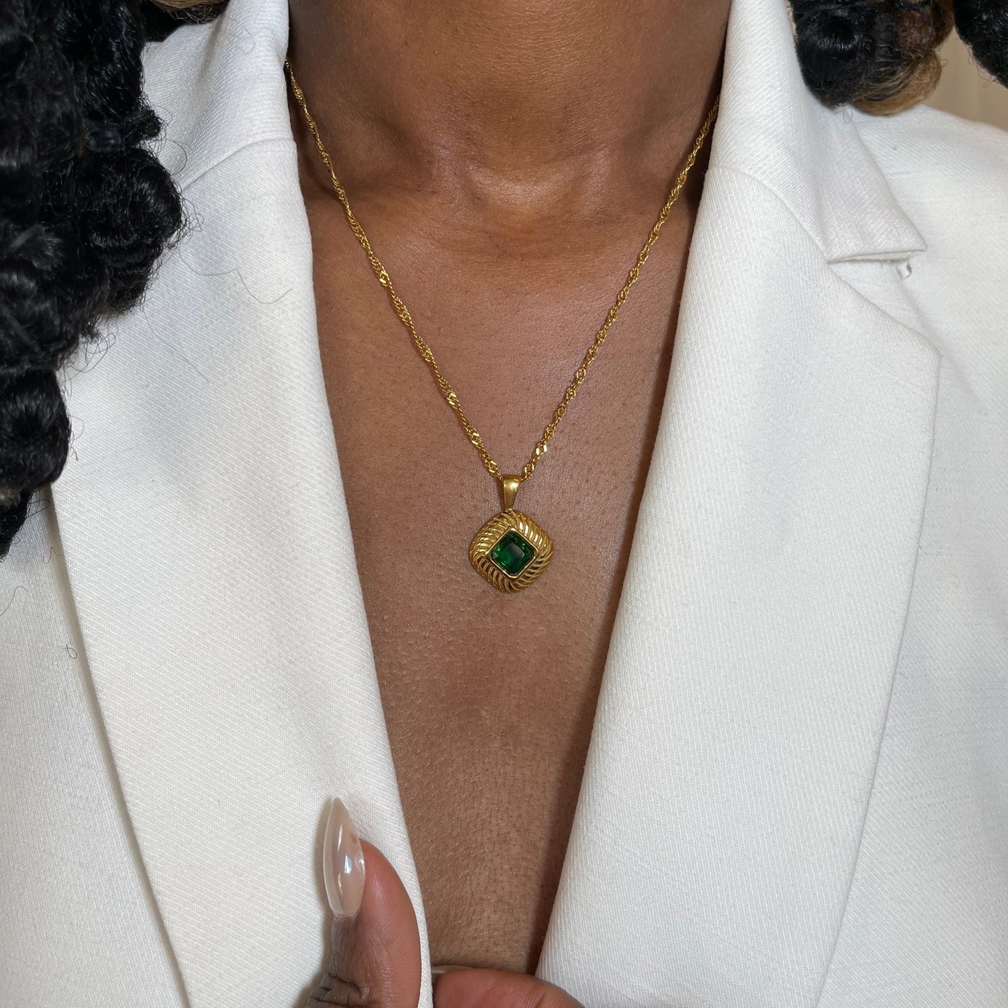 Emerald Pendant Necklace - Gold | The Consciously Lisa Collection