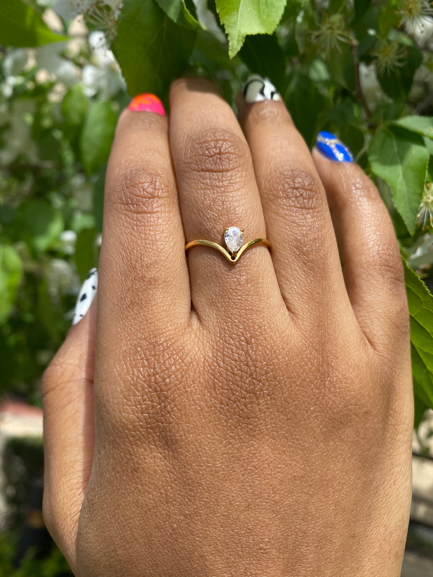 Water Drop V Shape Ring - Gold