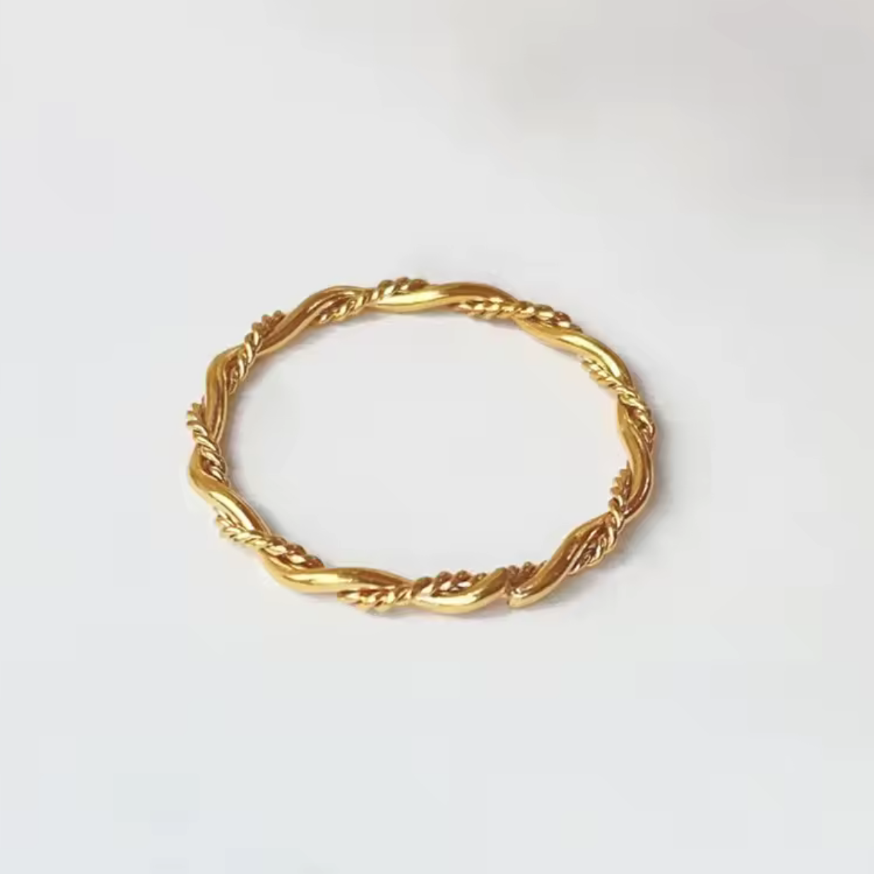 Dainty Twisted Stacking Ring - Gold