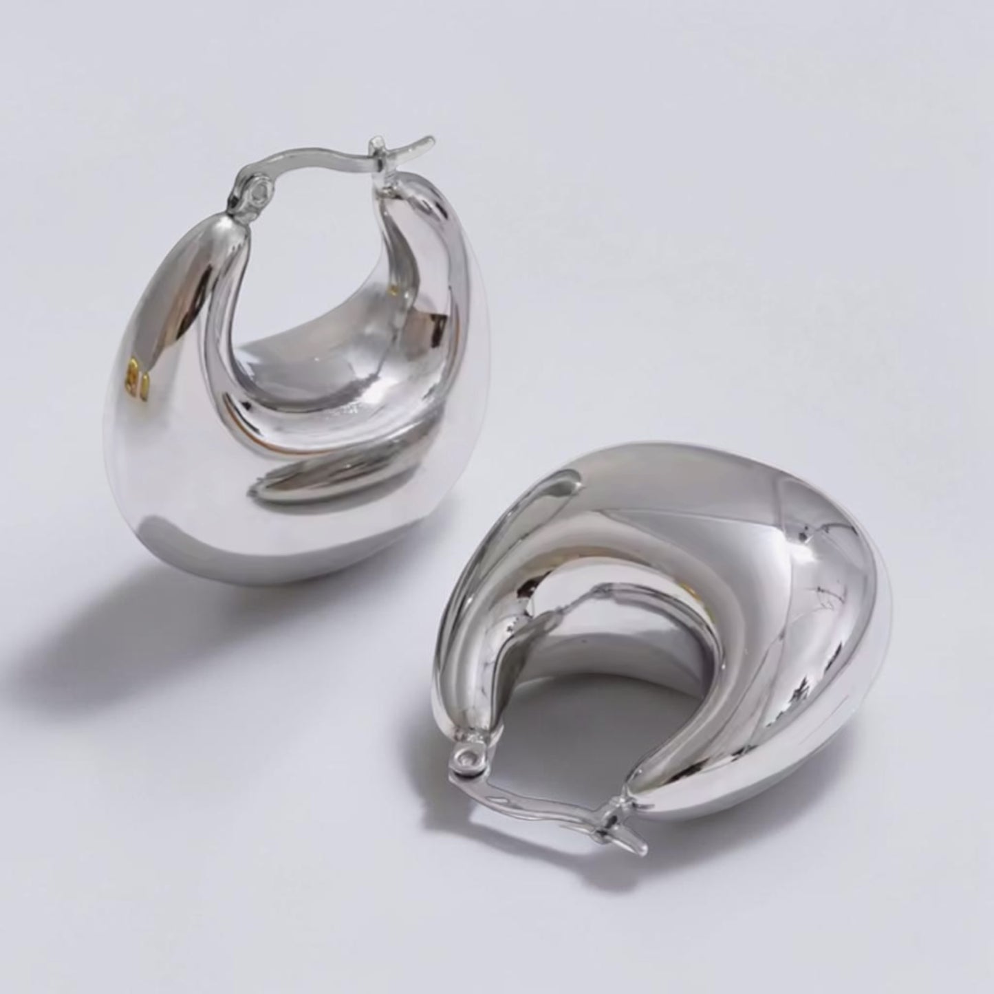 Chunky Pocketbook Hoop Earrings
