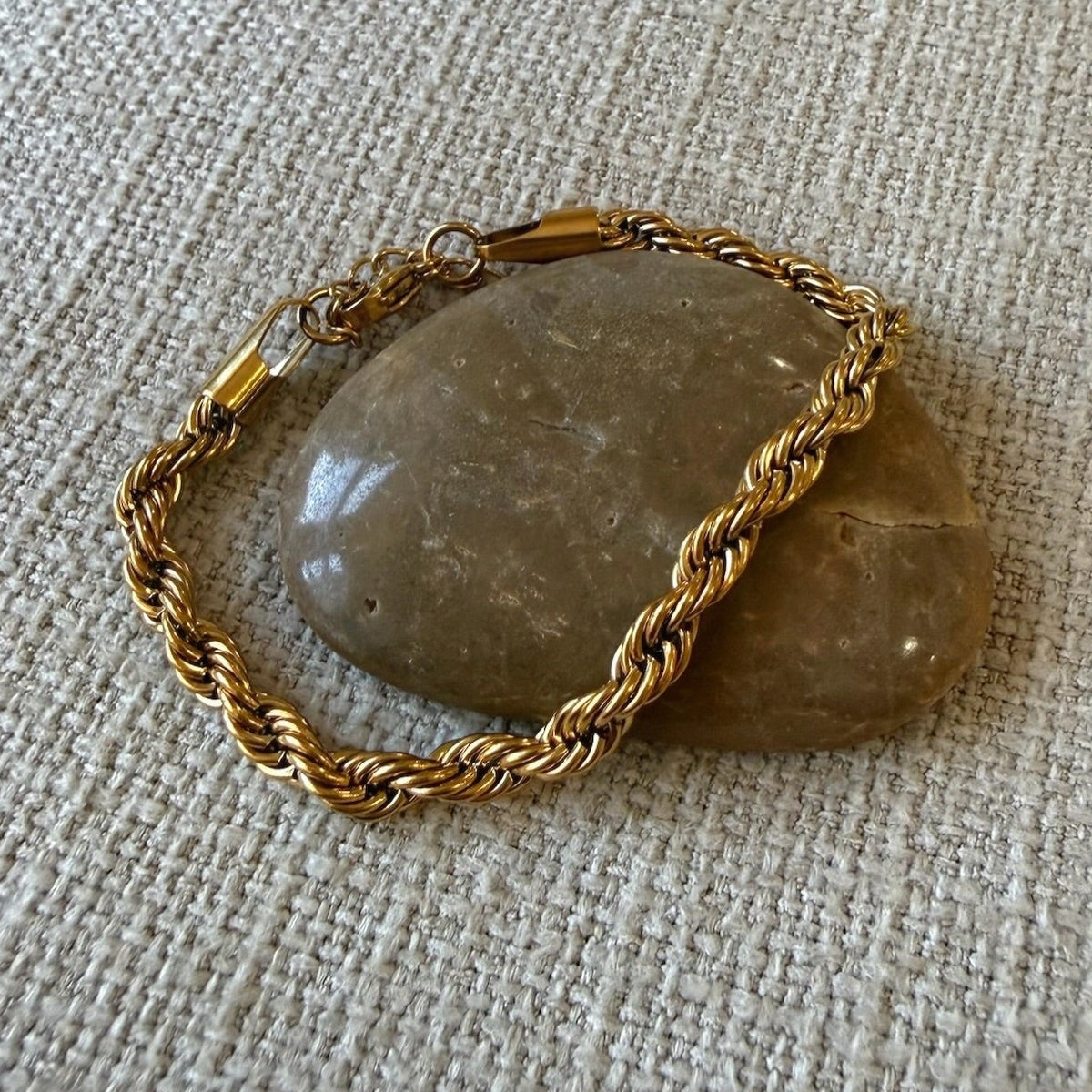 Twisted Rope Chain Bracelet | The Consciously Lisa Collection
