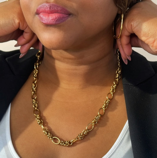 Textured Link Chain Necklace - Gold