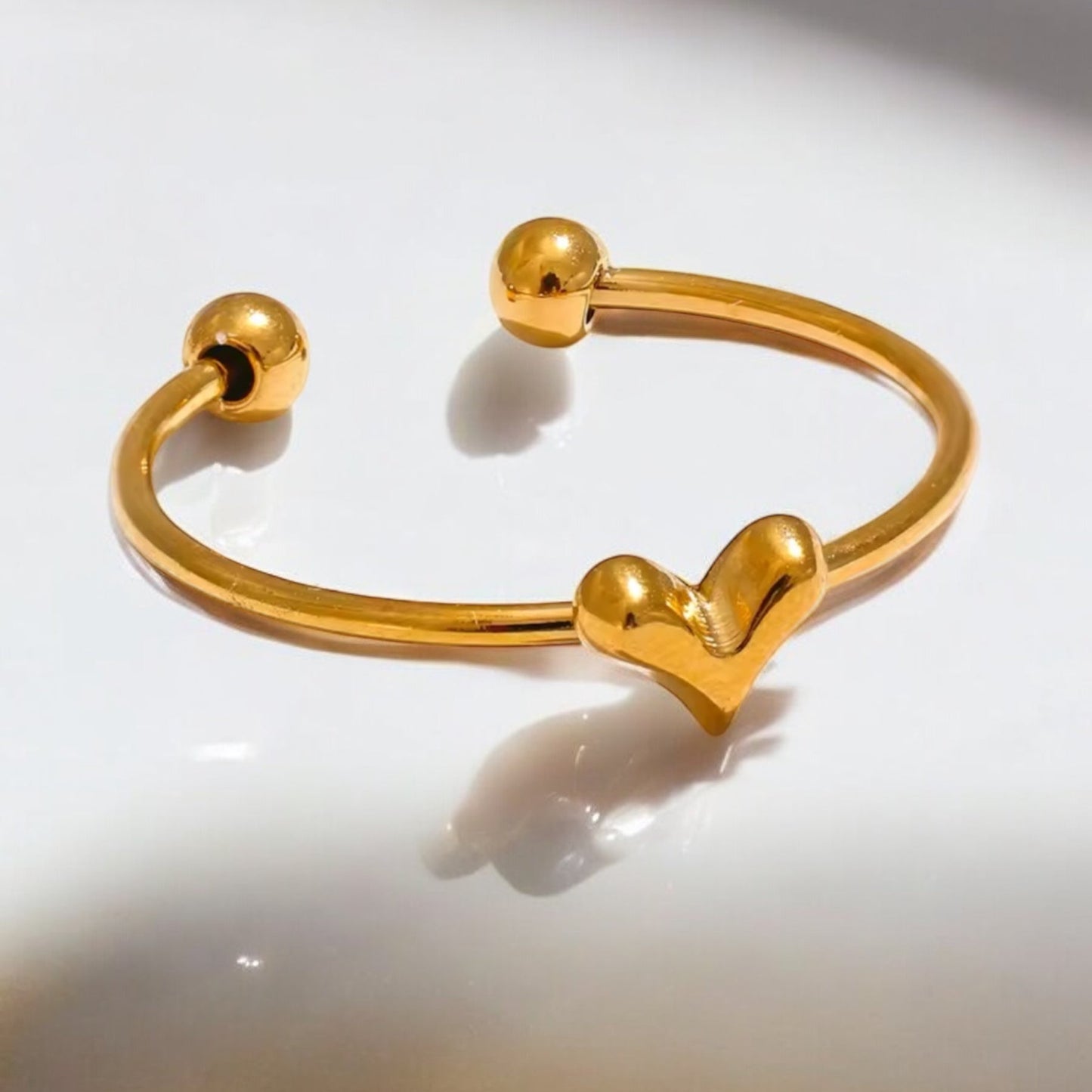 Minimalist Adjustable Heart Ring | The Consciously Lisa Collection