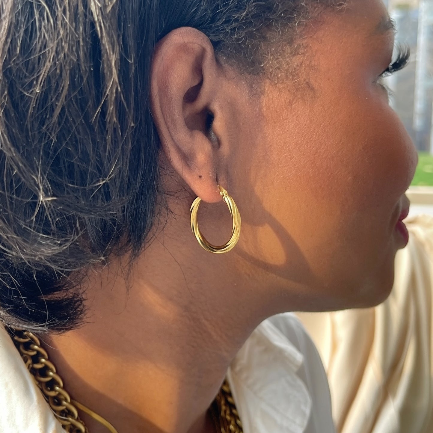 25mm Small Twisted Hoops - Gold| The Consciously Lisa Collection