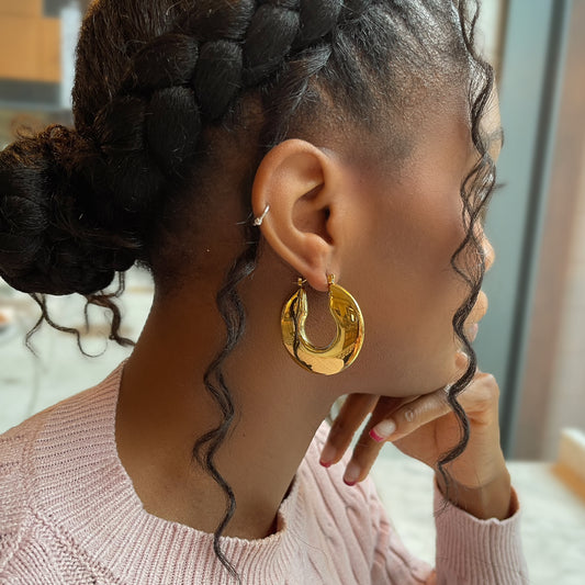 Thick Open Circle Hoop Earrings - Gold