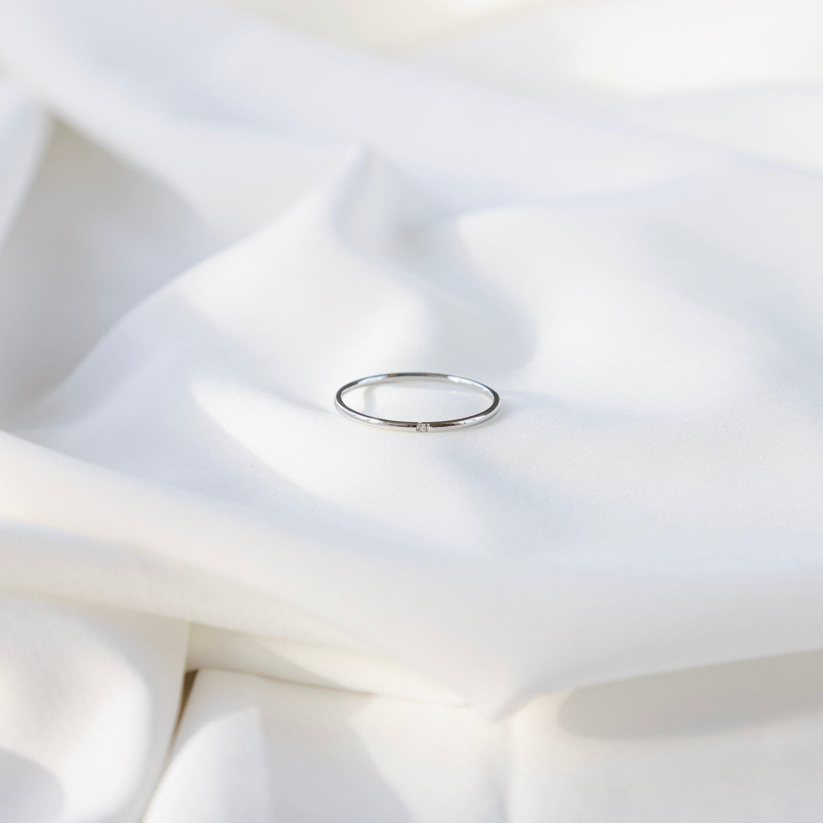 🎁 Dainty Stone Band Ring - Silver (Special Price)