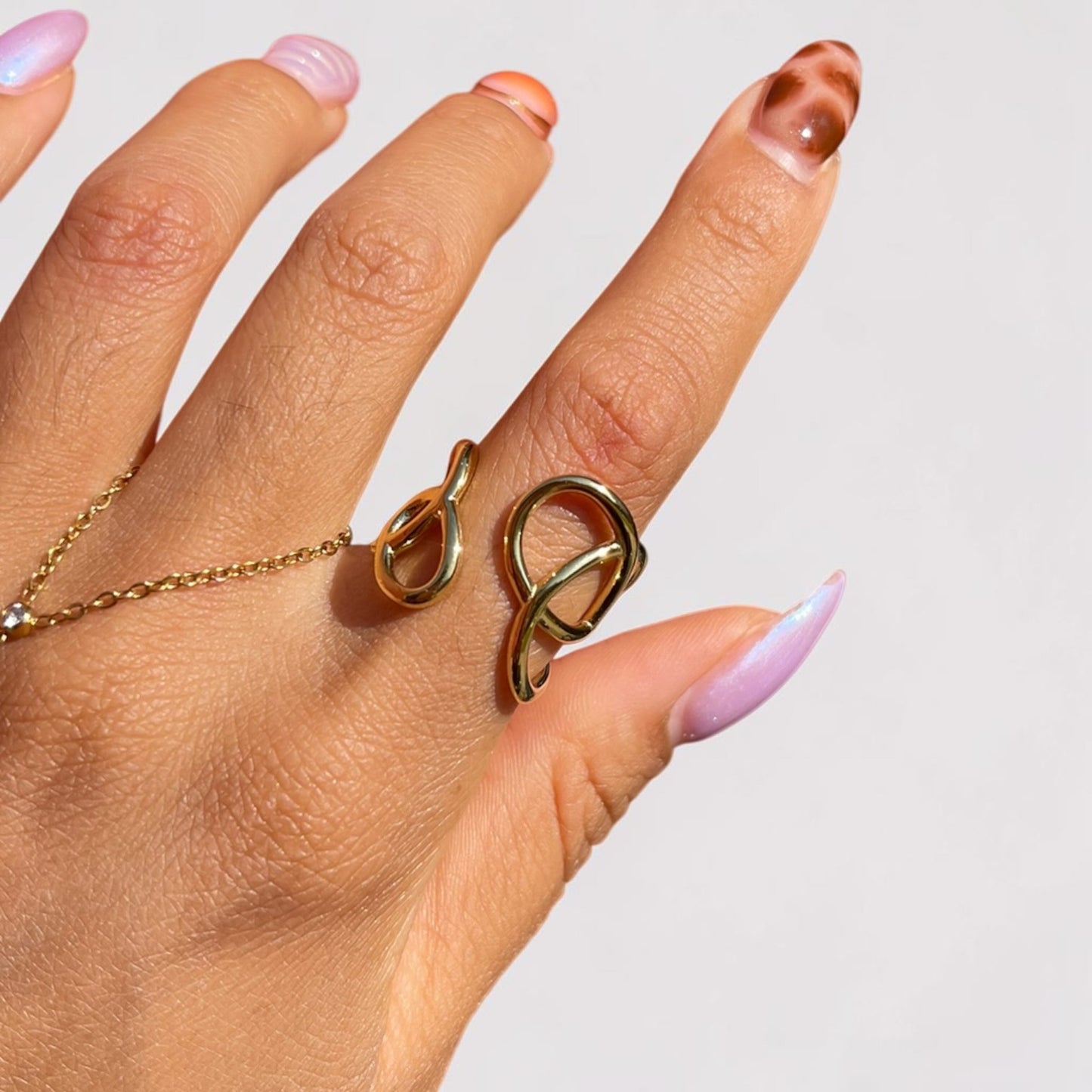 Abstract Loop Adjustable Ring