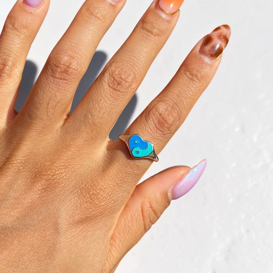 Blue Yin Yang Heart Ring - Silver