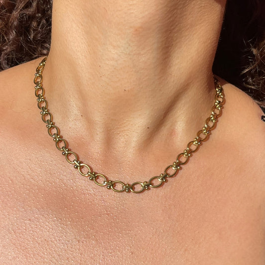 Oval Loop Necklace