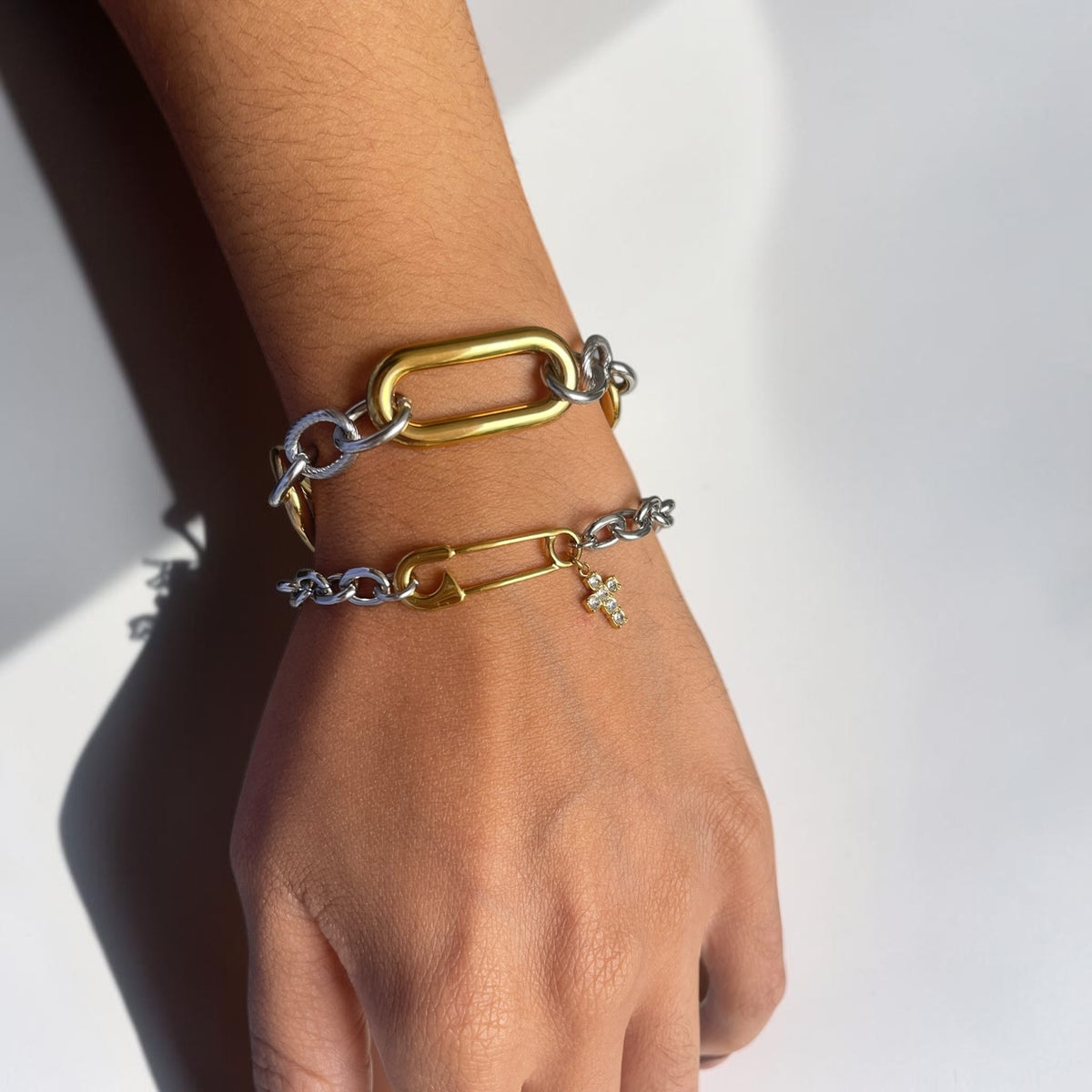 Oversized Oval Link Chain Bracelet – Mixed Metal