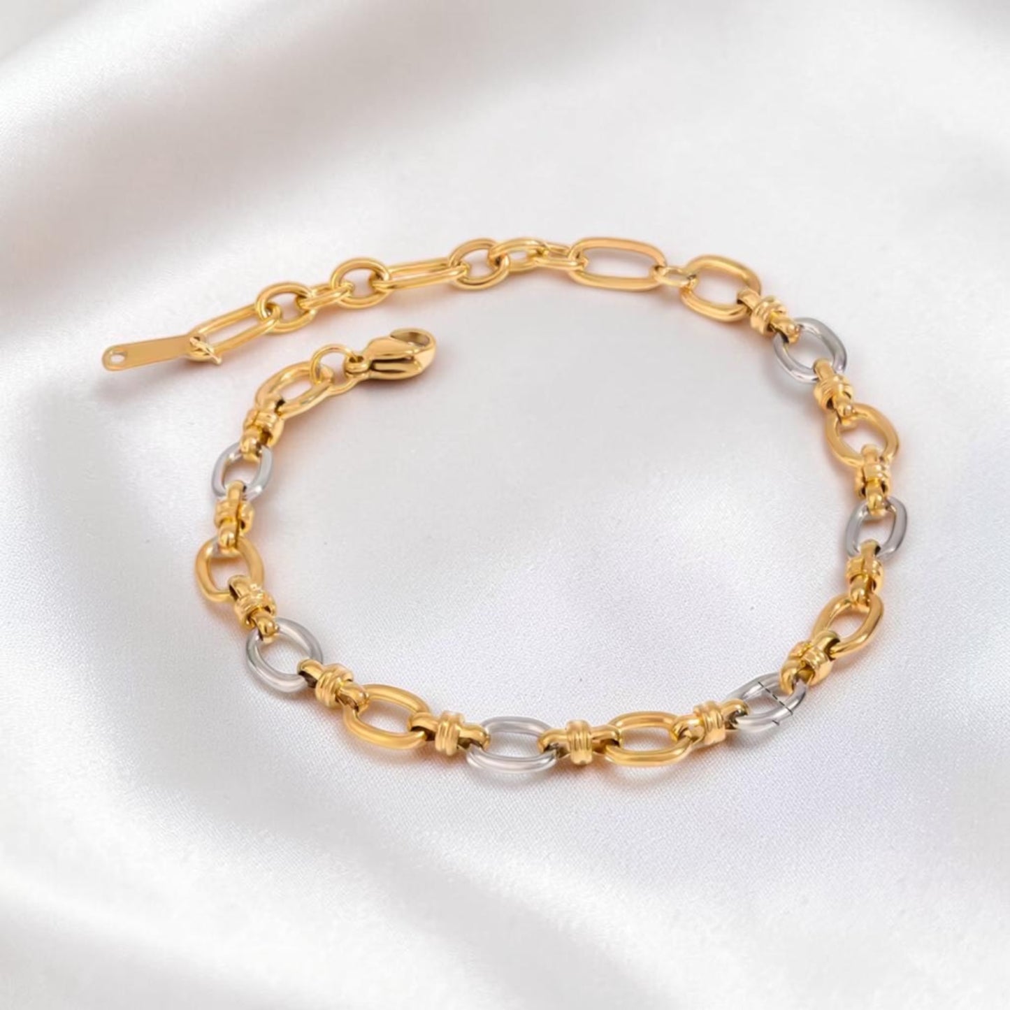 Oval Link Bracelet - Mixed Metal