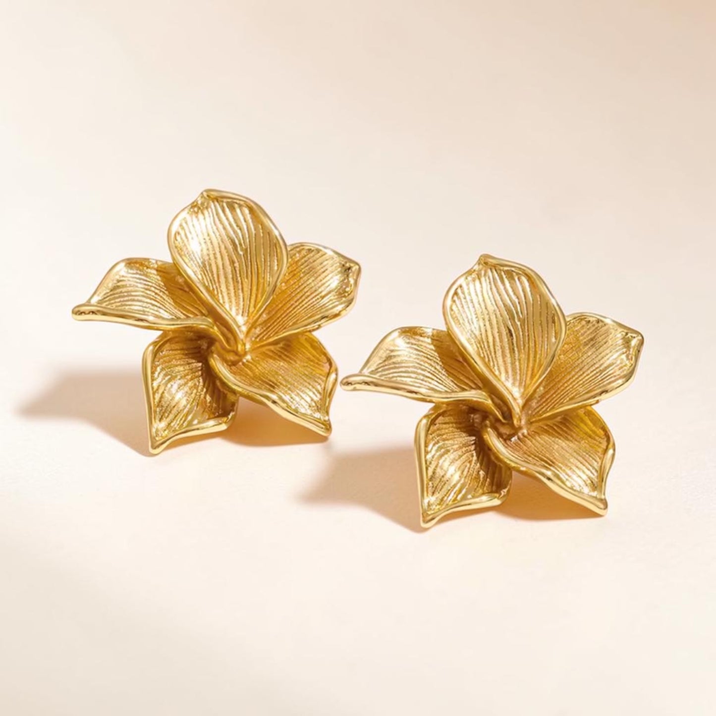 Textured Flower Stud Earrings - Gold | The Consciously Lisa Collection